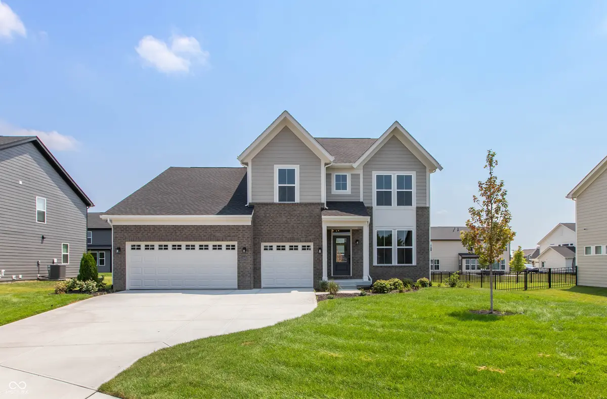 12001 Water Bluff PL, Fishers, IN 46037