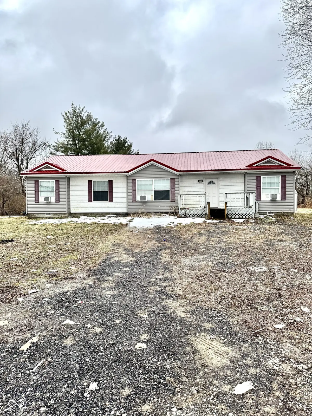 5495 E Greensburg RD, Franklin, IN 46131