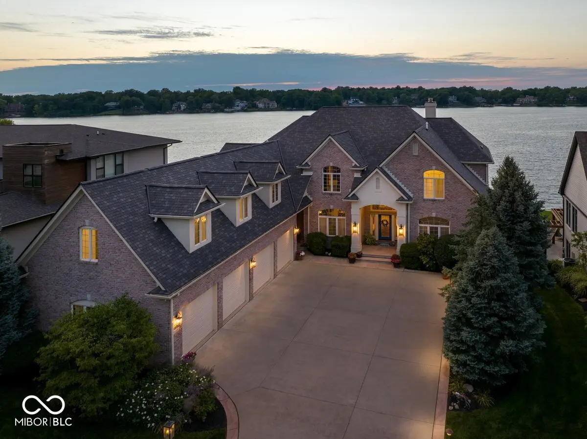9088 Nautical Watch DR, Indianapolis, IN 46236