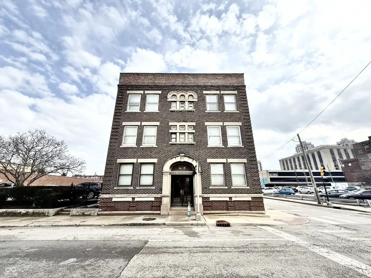 801 N Pennsylvania ST #B, Indianapolis, IN 46204