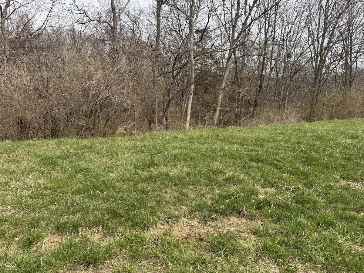46 Dakota DR, Lawrenceburg, IN 47025