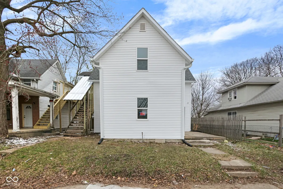 2209 Noble ST, Anderson, IN 46016