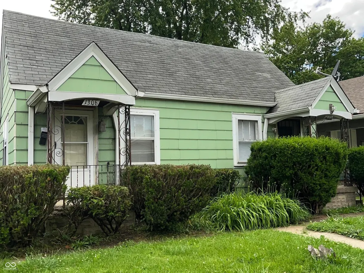 1306 N Chester AVE, Indianapolis, IN 46201
