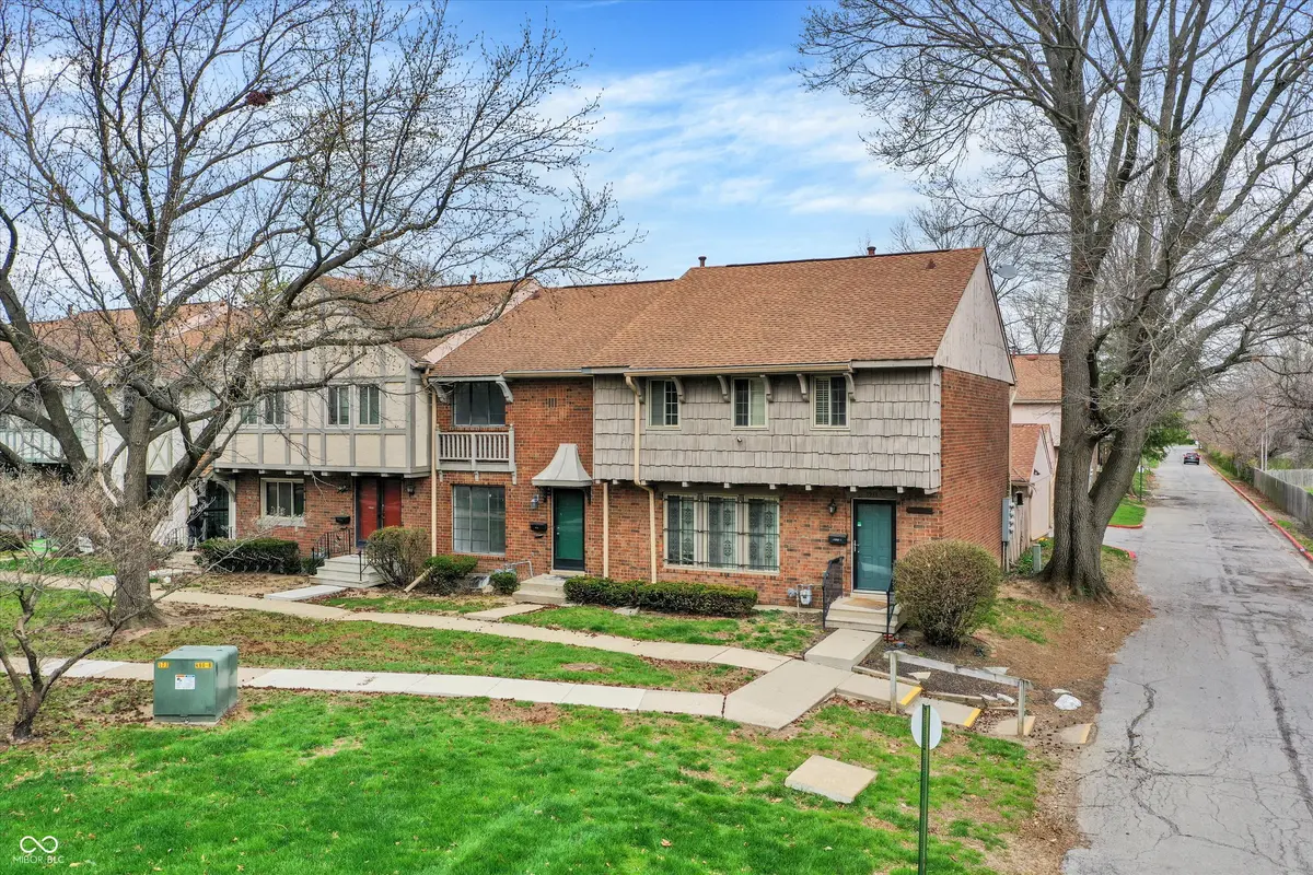 1935 Bridgton CT, Indianapolis, IN 46219