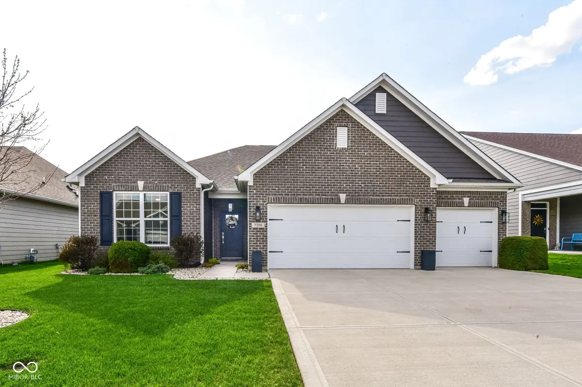 7208 Wooden Grange DR, Indianapolis, IN 46259