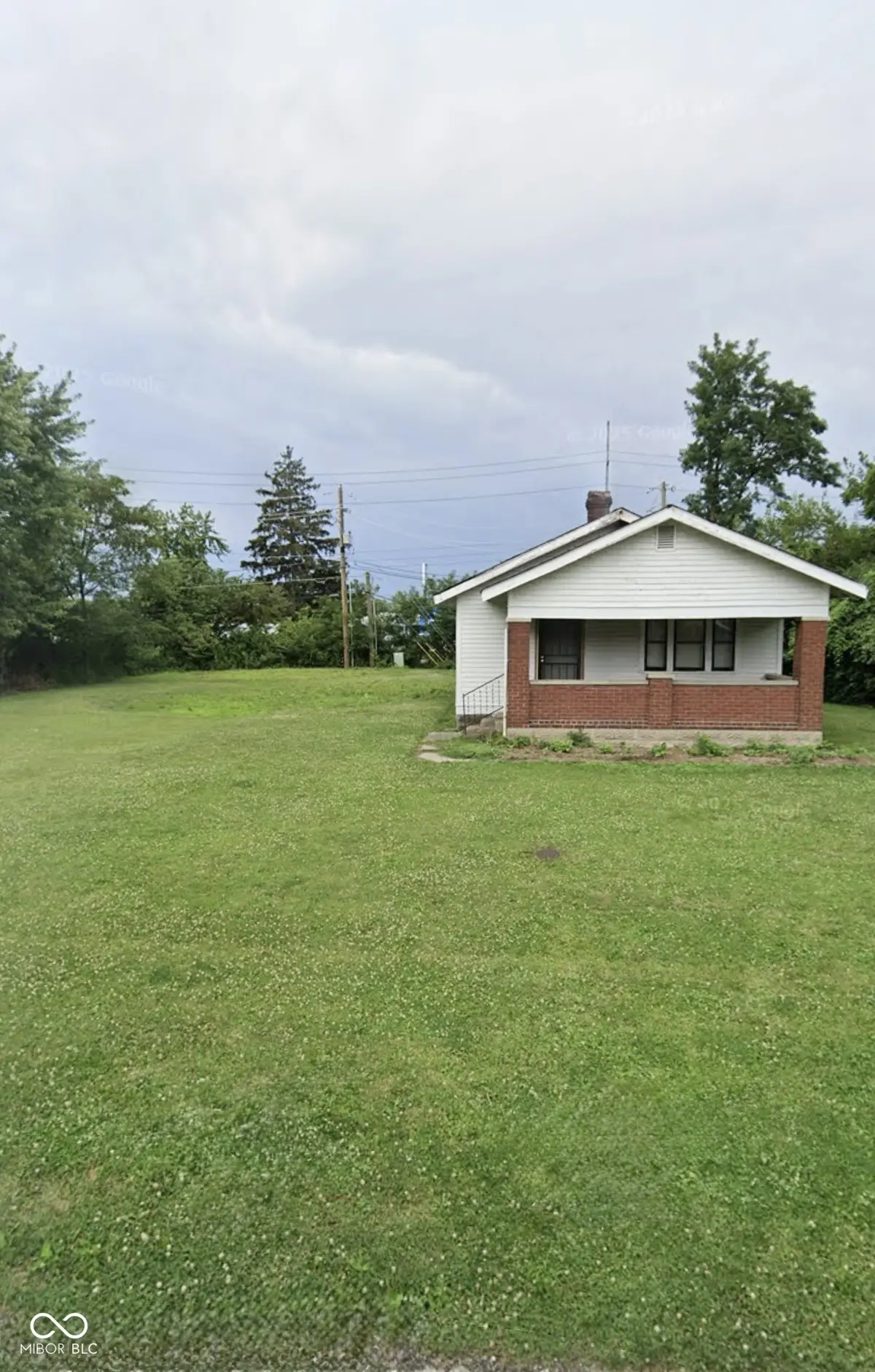1822 Englewood DR, Indianapolis, IN 46219