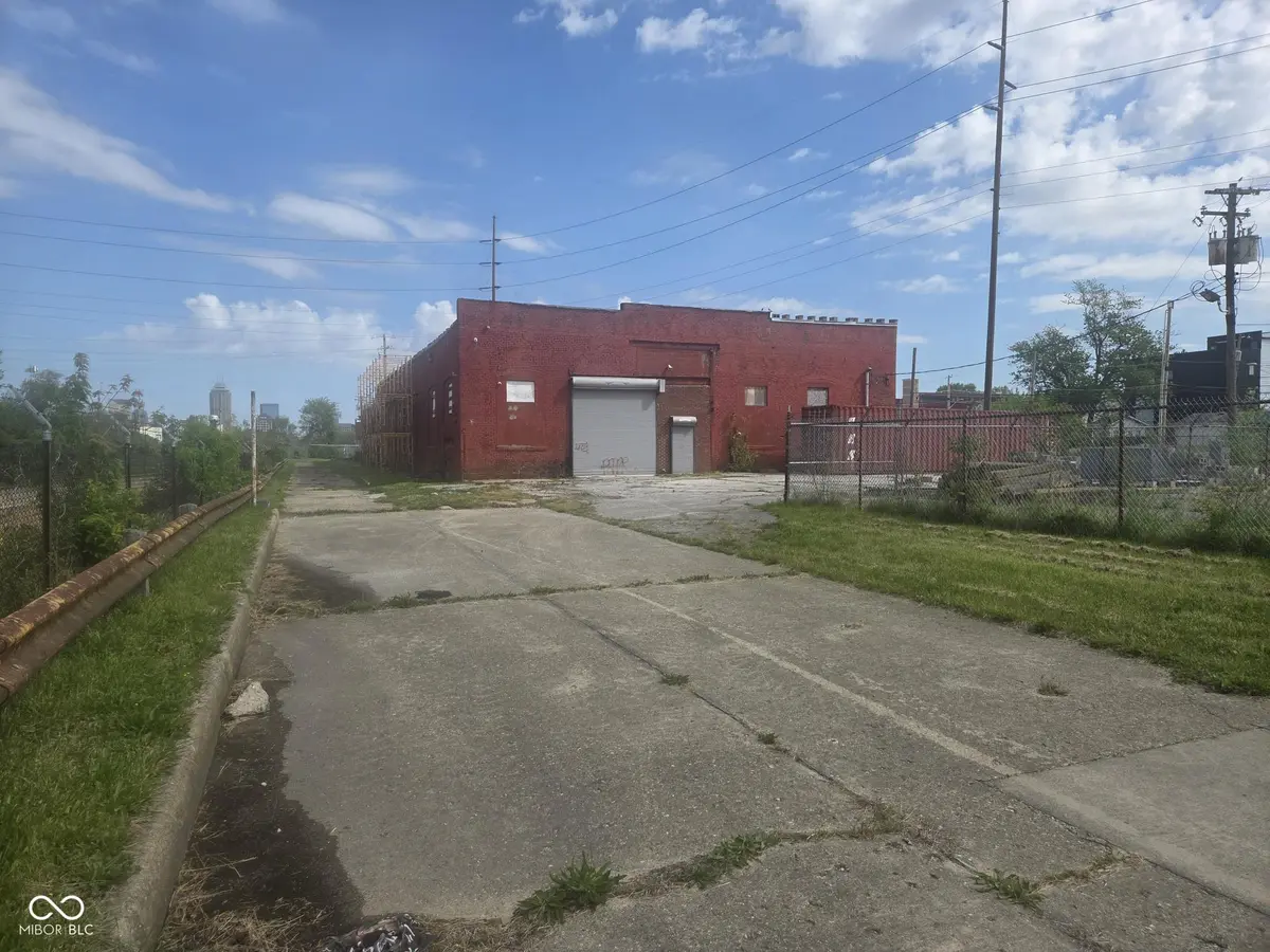 1703 Madison AVE, Indianapolis, IN 46225