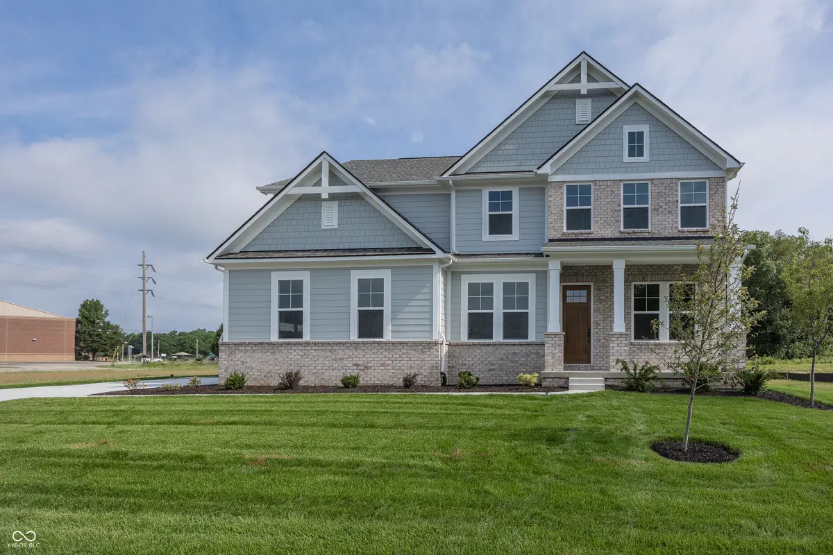 5572 Brook Hill RD, Avon, IN 46123