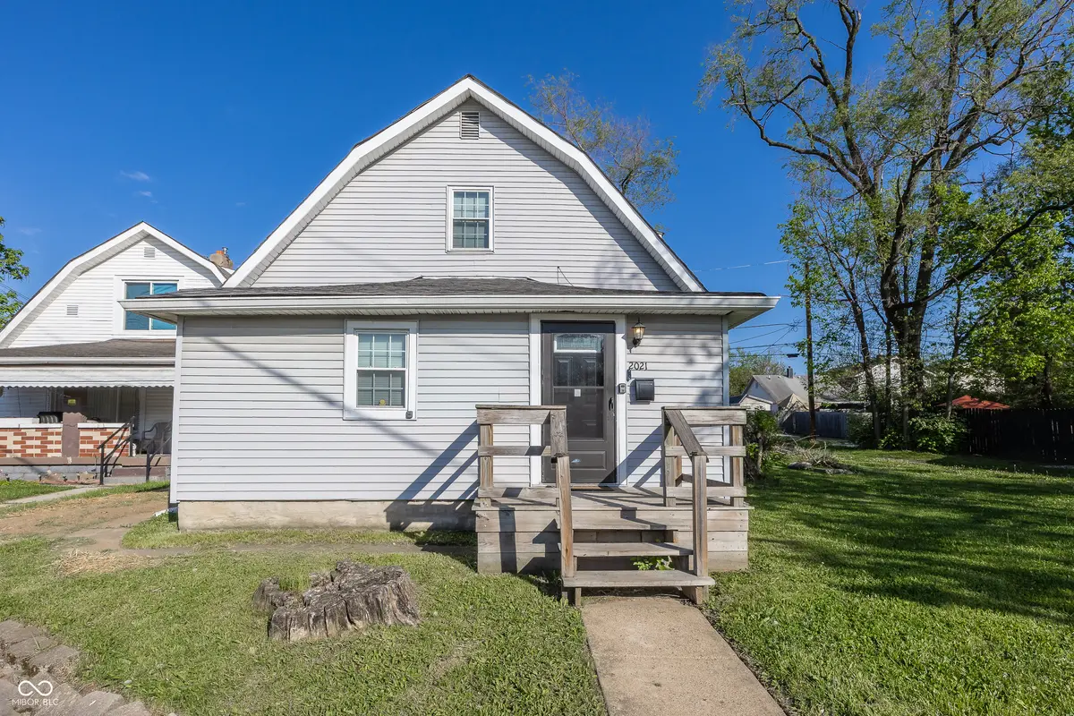 2021 Hillside AVE, Indianapolis, IN 46218