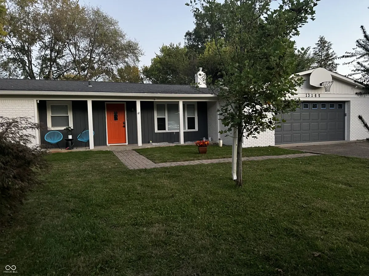 13165 Allisonville RD, Fishers, IN 46038