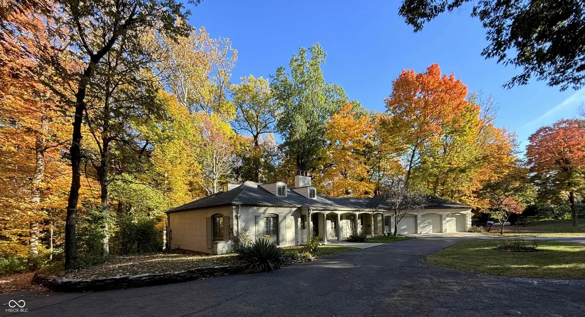 402 Kessler Boulevard West DR, Indianapolis, IN 46228