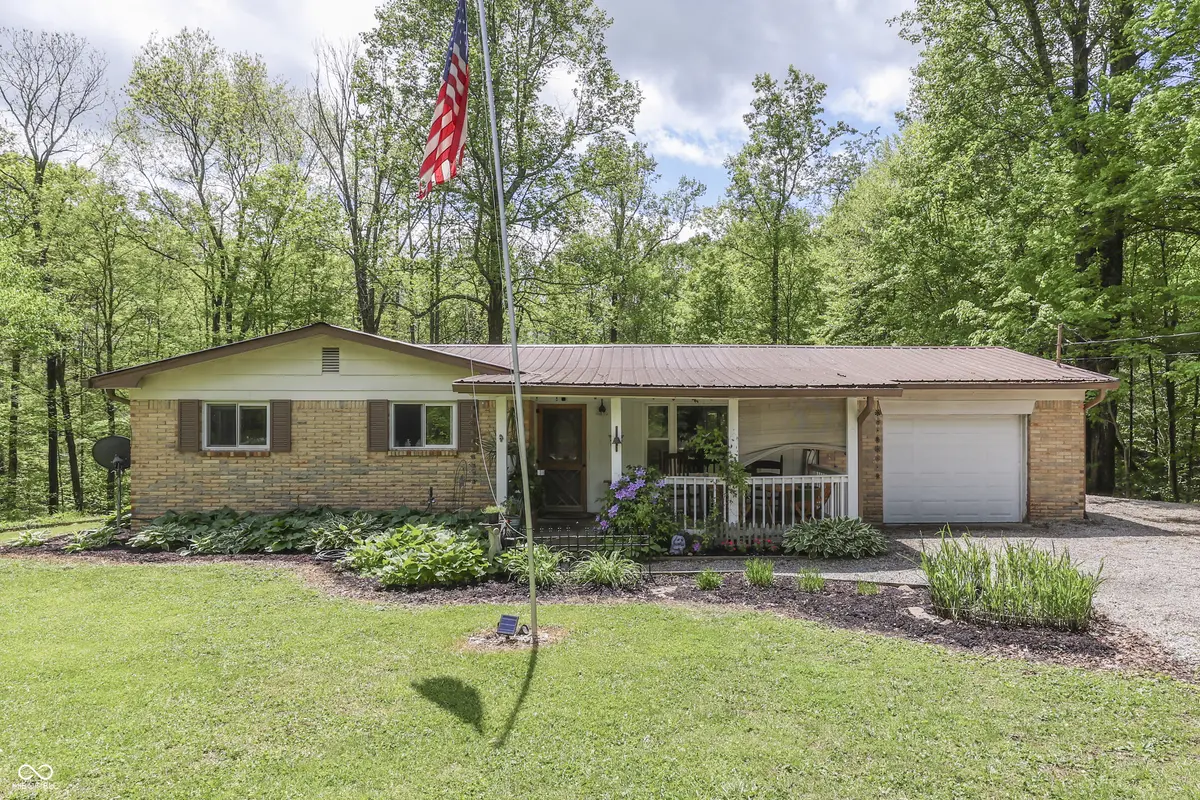 181 W Robertson RD, Morgantown, IN 46160