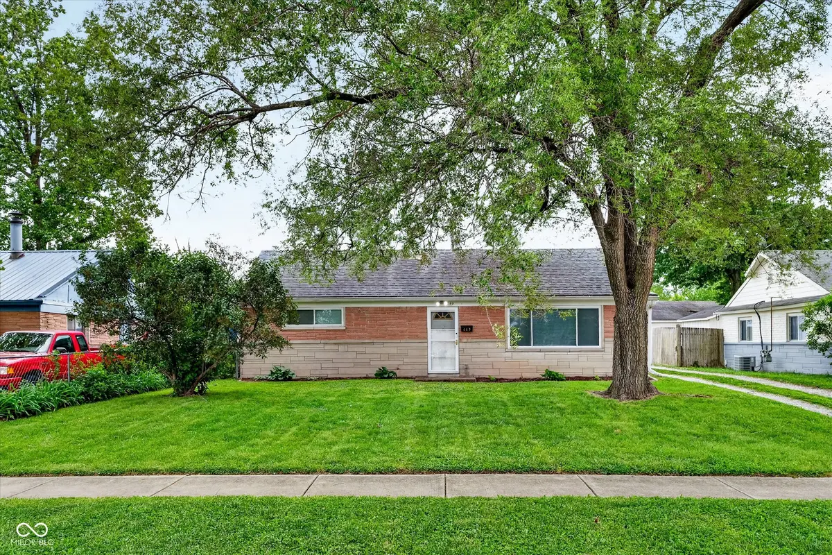 449 Southgate DR, Greenwood, IN 46143