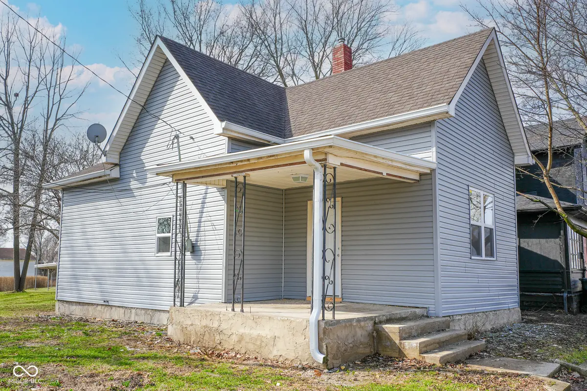 415 E 15th ST, Anderson, IN 46016