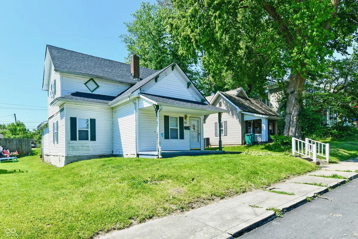 59-61 E Washington ST, Mooresville, IN 46158