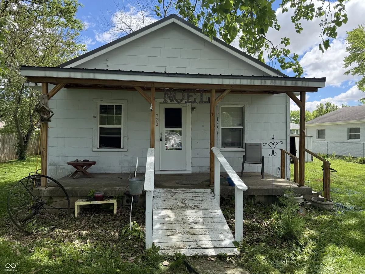 722 N 24th ST, New Castle, IN 47362