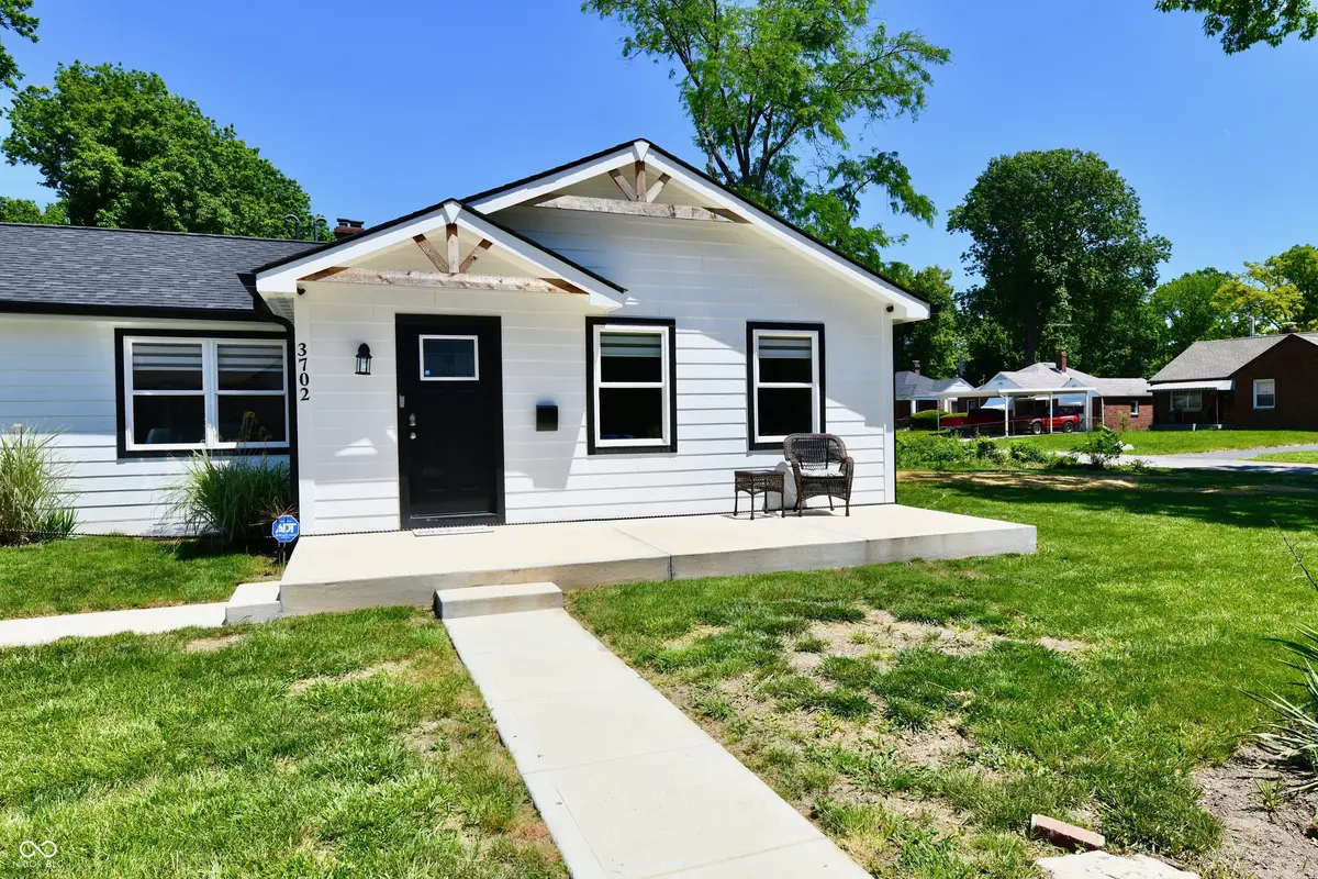 3702 N Euclid AVE, Indianapolis, IN 46218