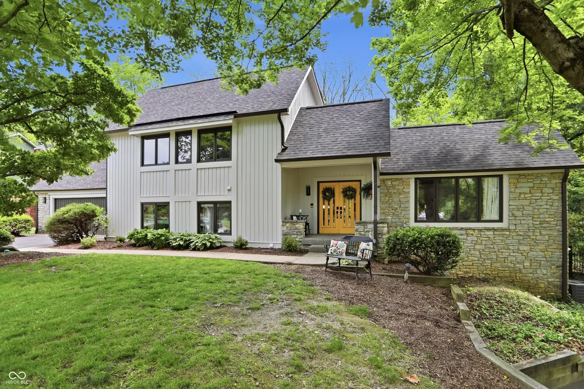 755 Round CT, Zionsville, IN 46077