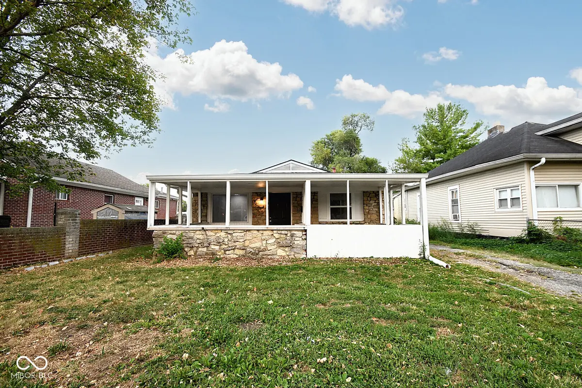 2943 Hillside AVE, Indianapolis, IN 46218