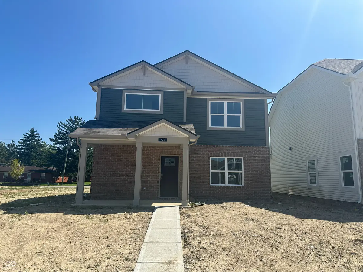 223 Springfield XING, Greenfield, IN 46140