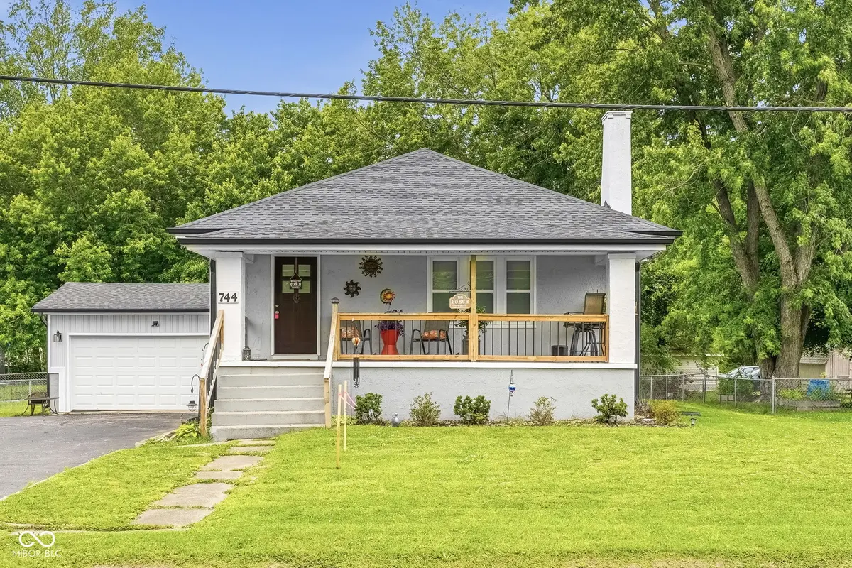 744 S Obrien ST, Seymour, IN 47274