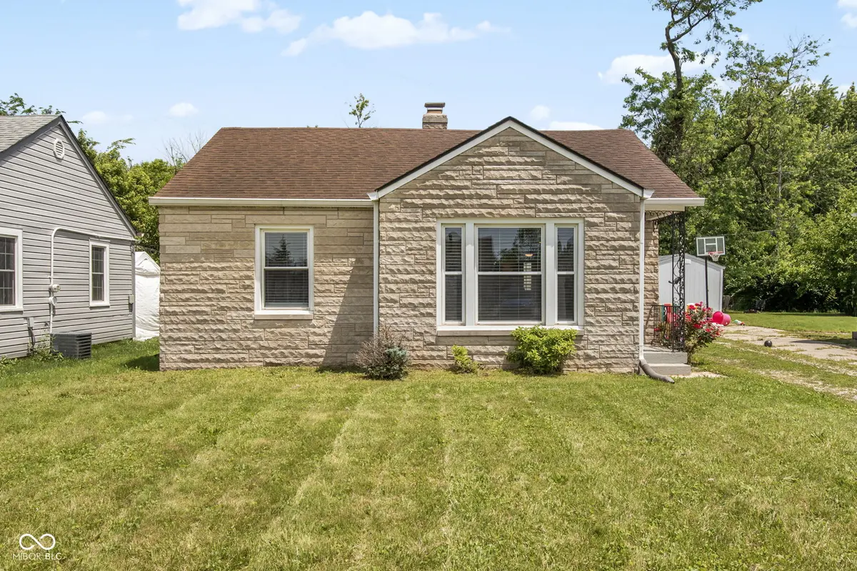 1413 Wallace AVE, Indianapolis, IN 46201