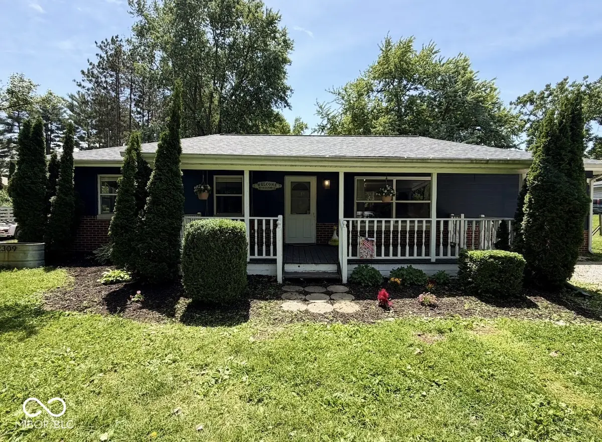 2309 W US 136 HWY, Crawfordsville, IN 47933