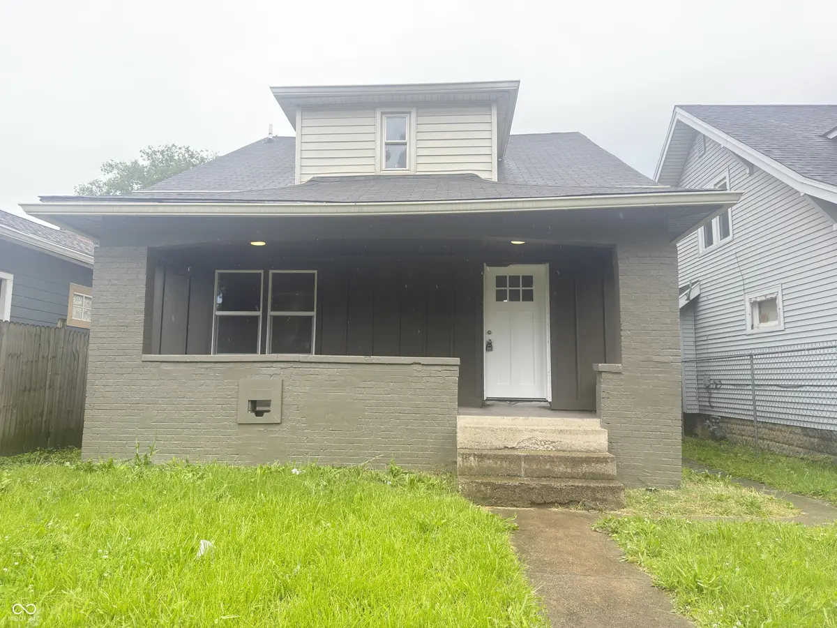 2822 E Michigan ST, Indianapolis, IN 46201