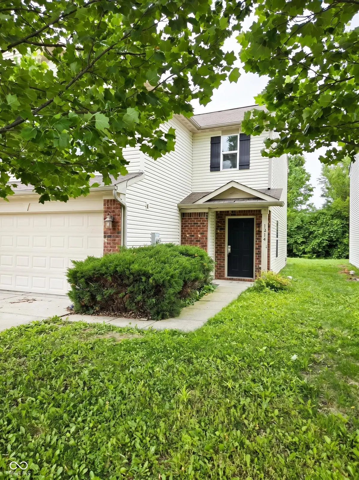 1214 Topp Creek DR, Indianapolis, IN 46214