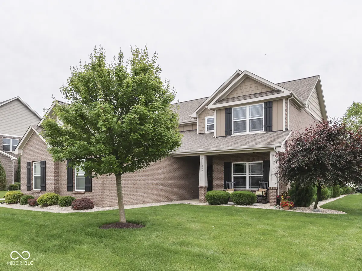 3691 Woodruff PL, Bargersville, IN 46106