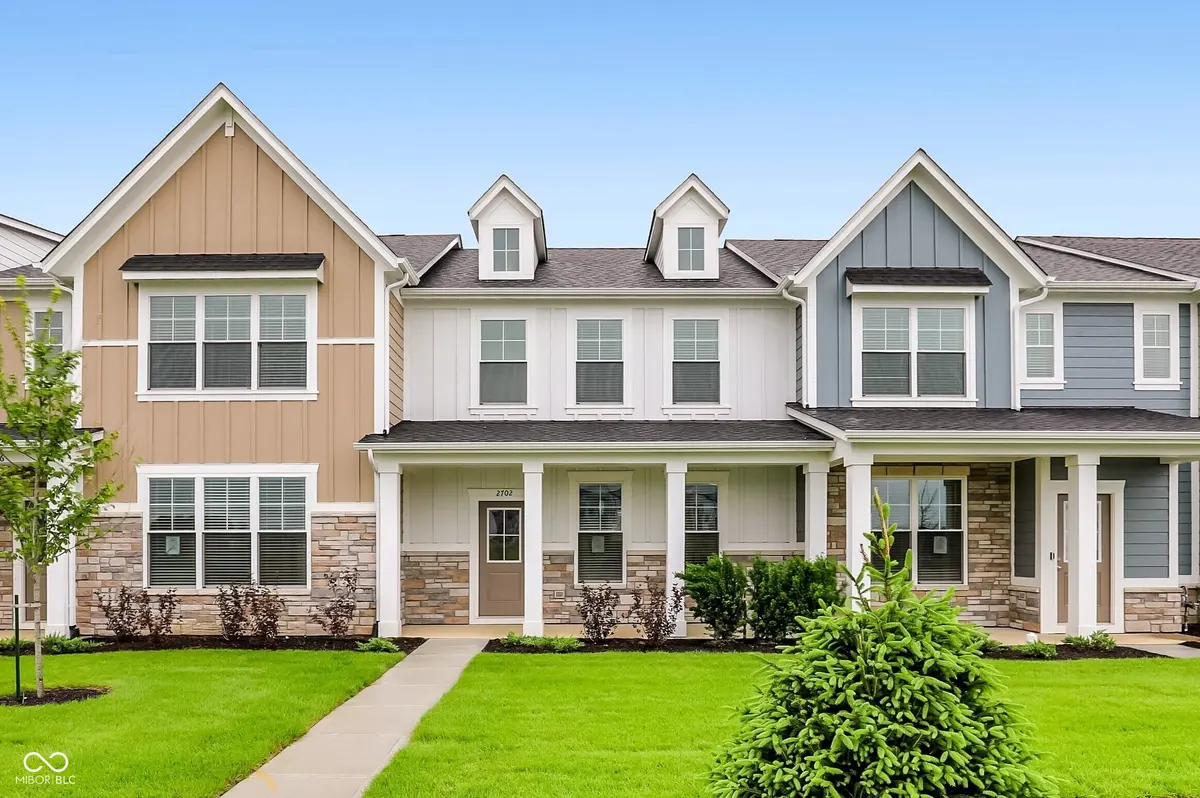 2702 Smith RD, Plainfield, IN 46168