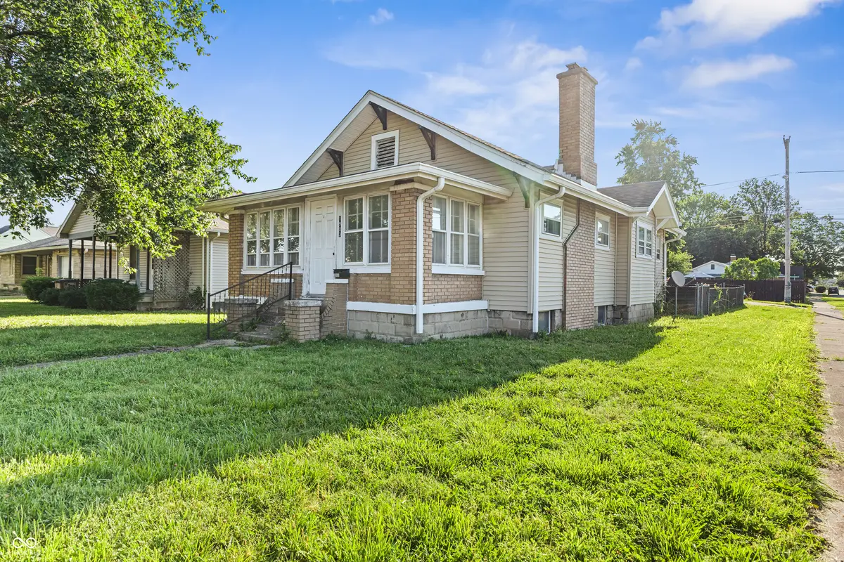 1903 Central AVE, Columbus, IN 47201