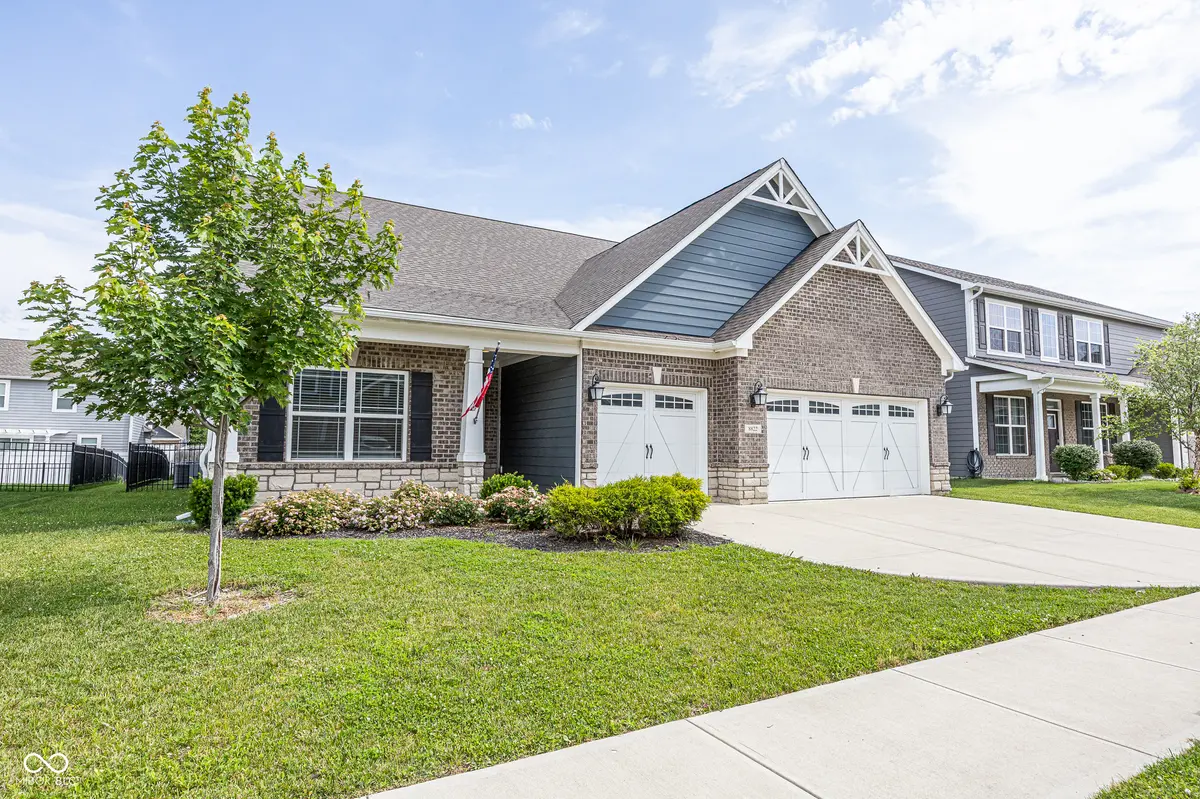 8822 Rowling WAY, Indianapolis, IN 46239