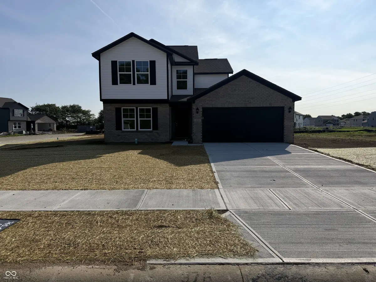 8600 N Seneca DR, Muncie, IN 47303