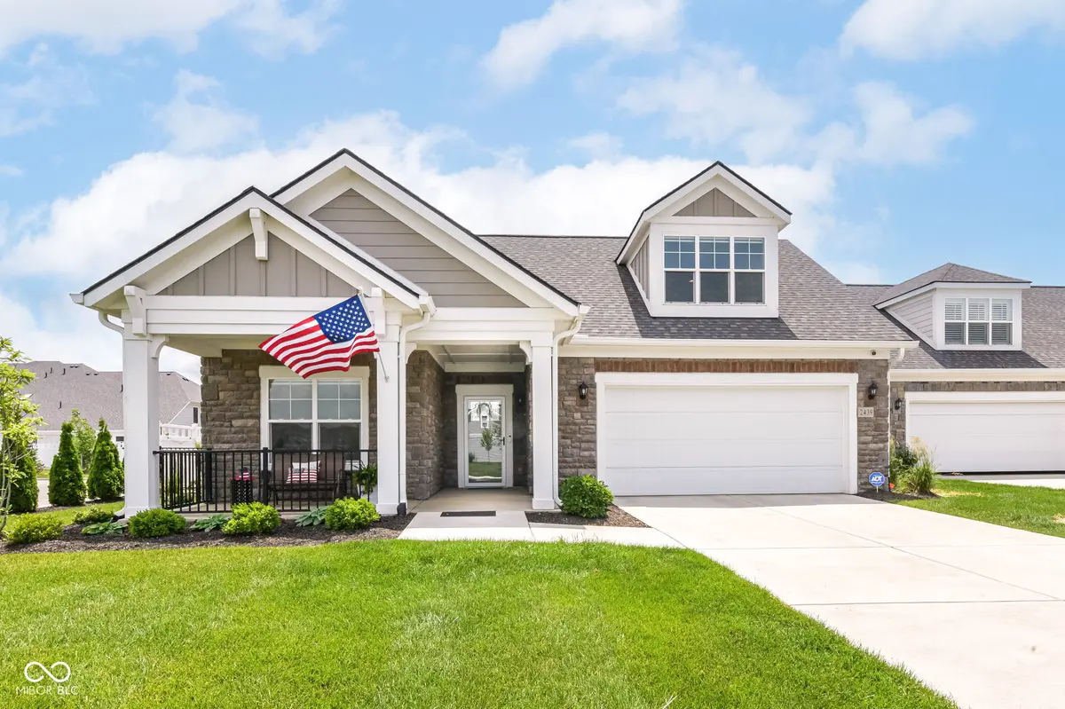 2439 Collins DR, Westfield, IN 46074