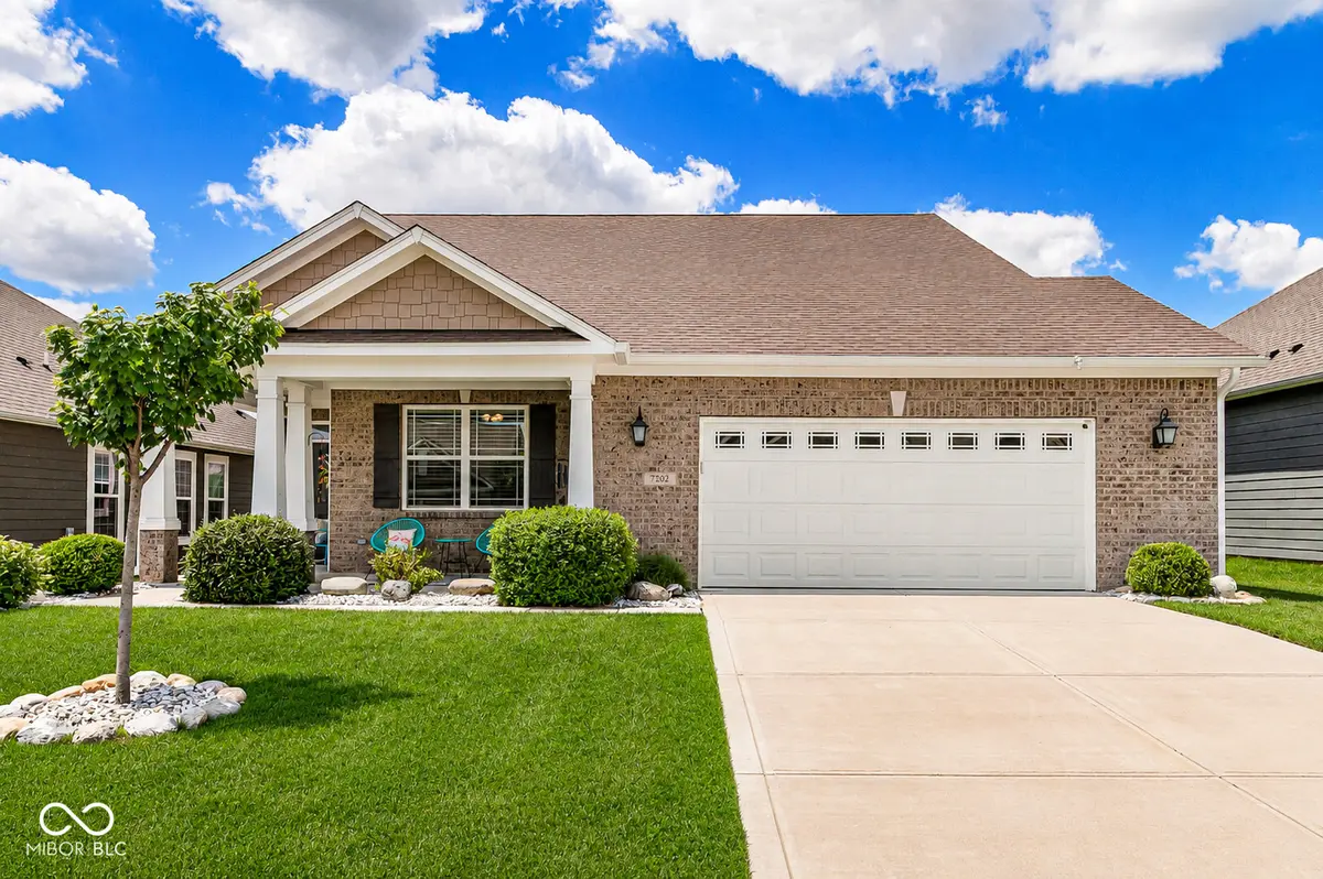 7202 Wooden Grange DR, Indianapolis, IN 46259
