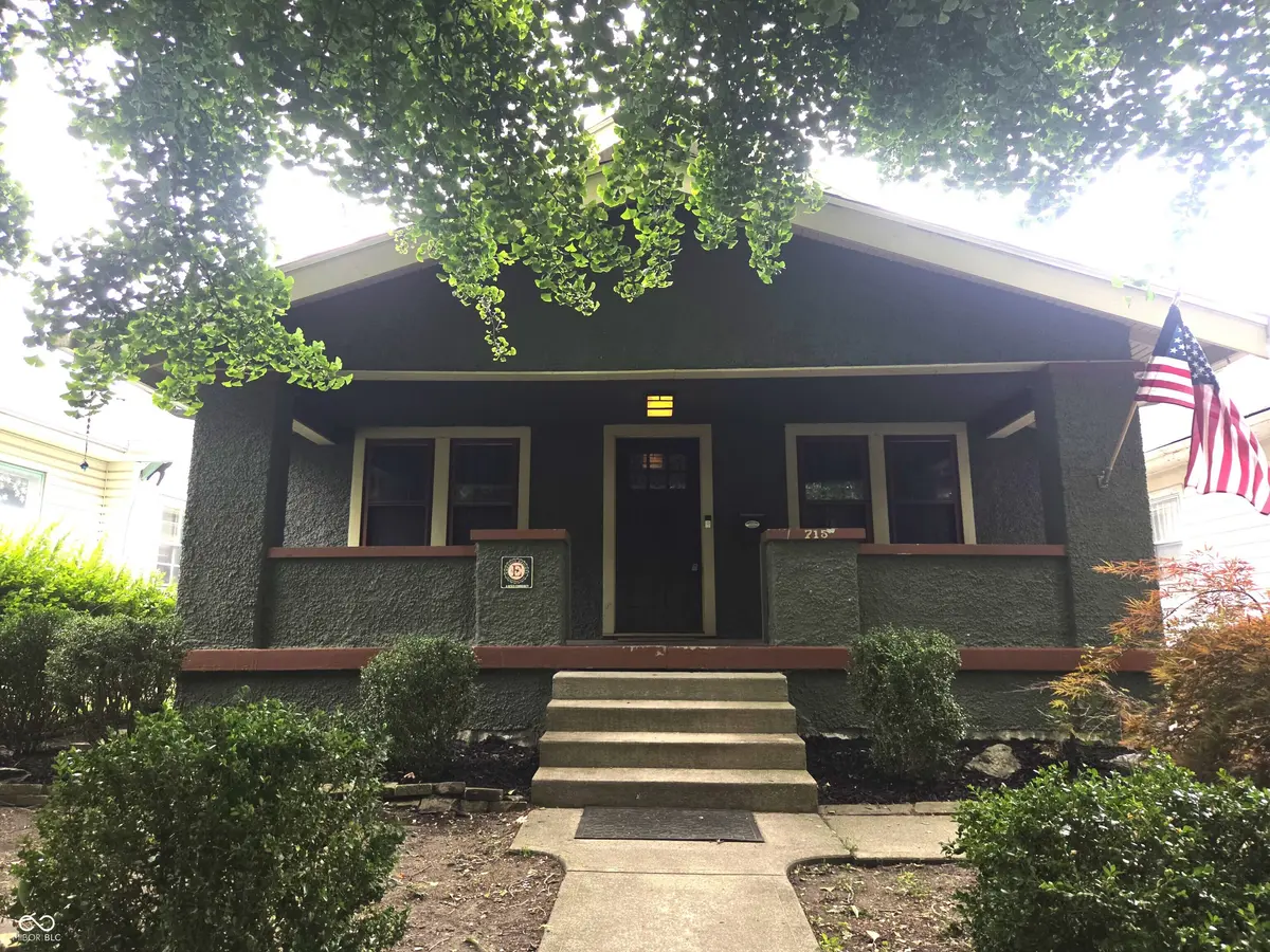 715 Wallace AVE, Indianapolis, IN 46201