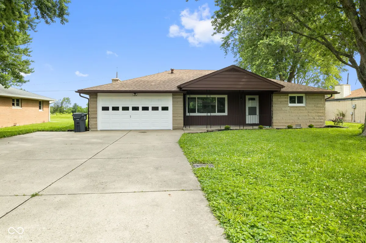 724 Hillside DR, Anderson, IN 46012