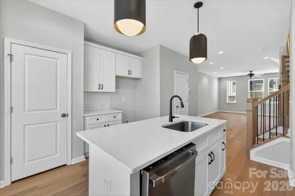 1353 Walter Taylor WAY #EQX1979, Charlotte, NC 28206