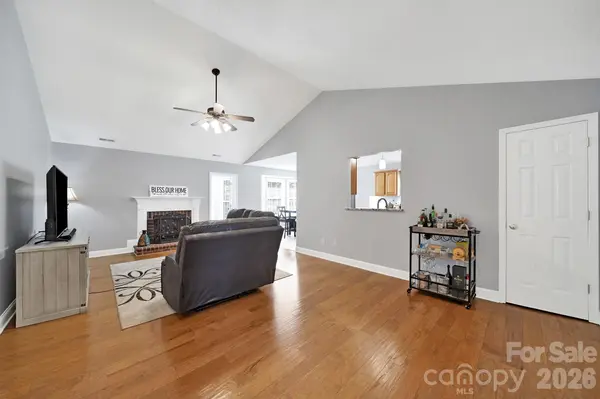 849 Treva Anne DR SW, Concord, NC 28027