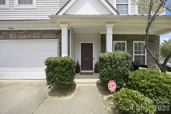 3504 Dominion Green DR, Charlotte, NC 28269