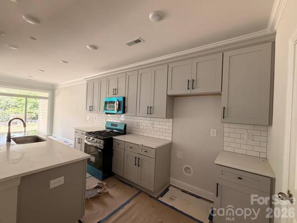 4371 Black CT, Harrisburg, NC 28075
