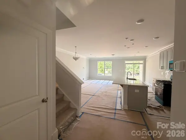 4371 Black CT, Harrisburg, NC 28075