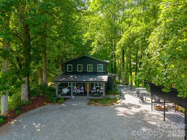 75 Mountain View RD, Sylva, NC 28779
