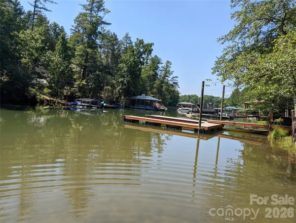 3100 E Moonlight PL #42, Morganton, NC 28655