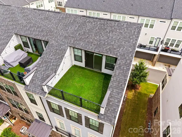 2525 Deacon AVE, Charlotte, NC 28204