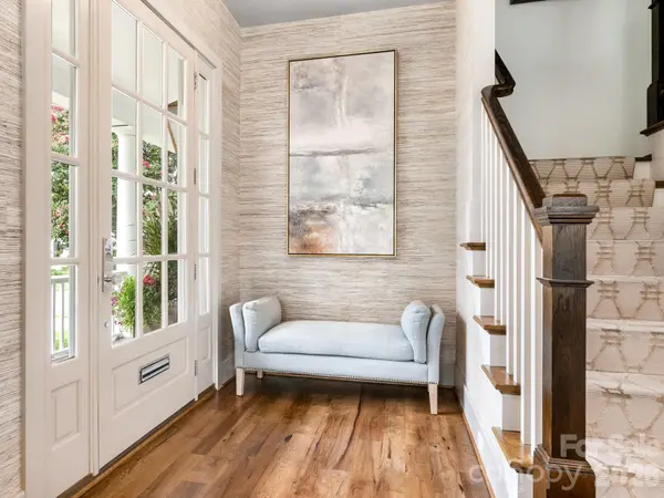 300 Plantation PL, Charlotte, NC 28209