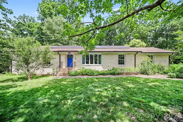 118 Lutomma CIR, Charlotte, NC 28270