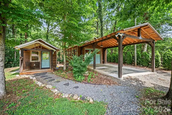 118 Lutomma CIR, Charlotte, NC 28270