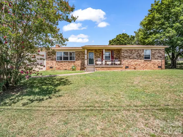 1206 Wyanoke AVE, Shelby, NC 28152